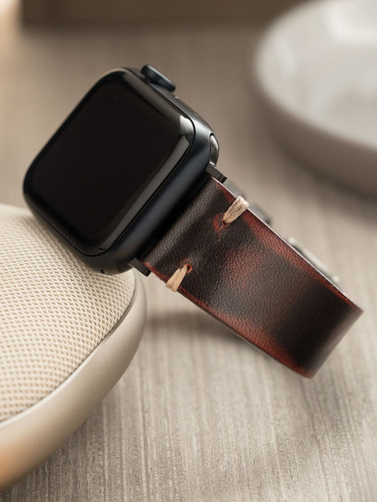 Design Apple Watch Band - Black Leather - Vintage Diablo
