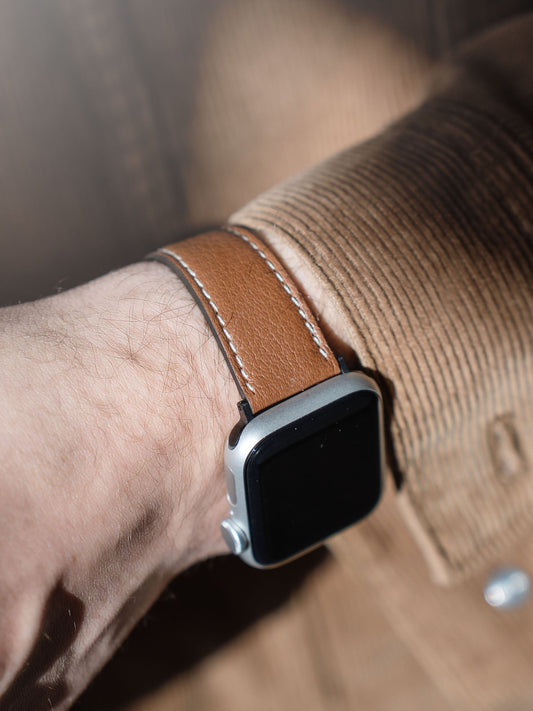 Lady Apple Watch Band - Brown Calf Leather - Pecan