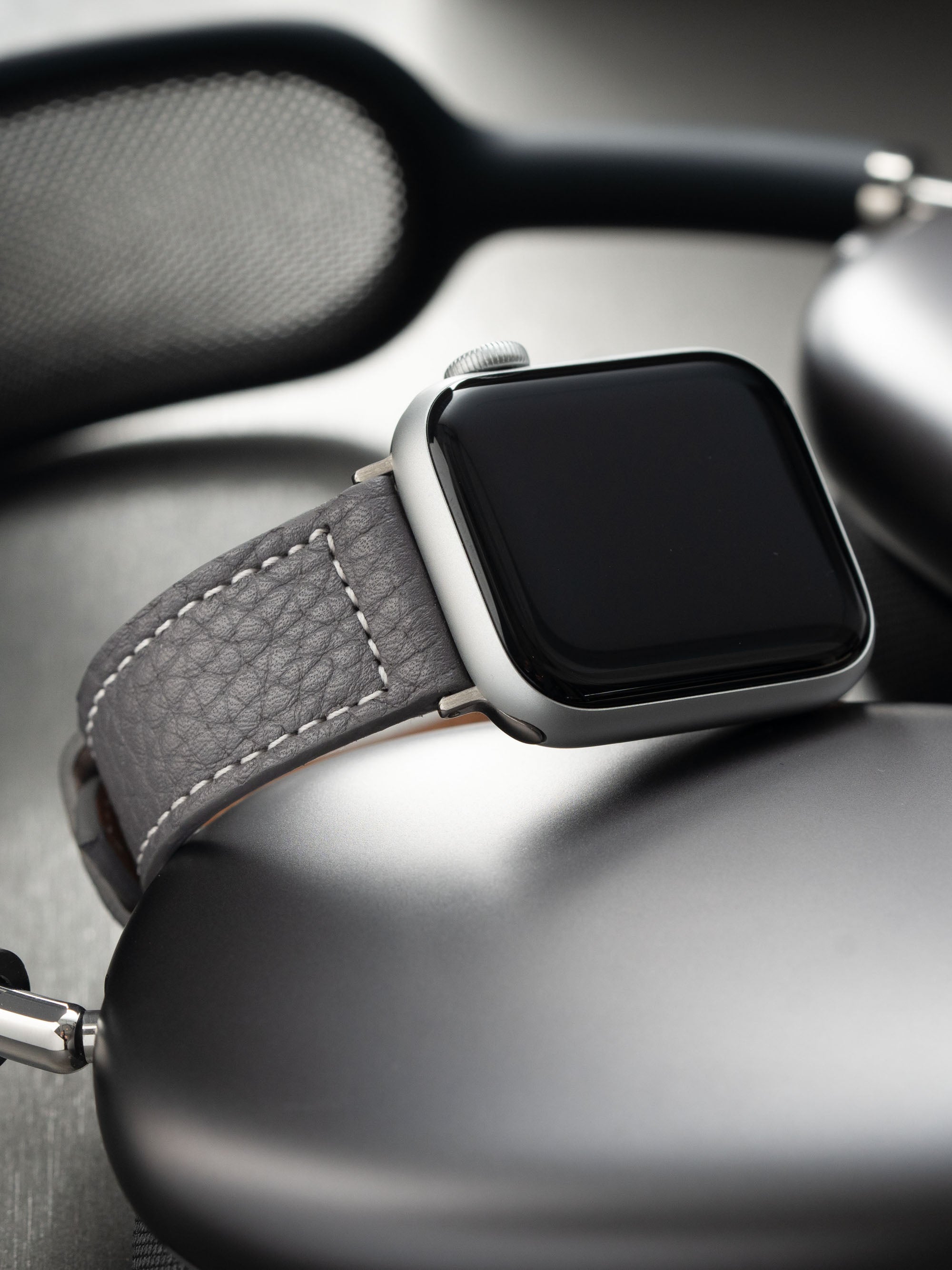 Elephant apple watch band deals